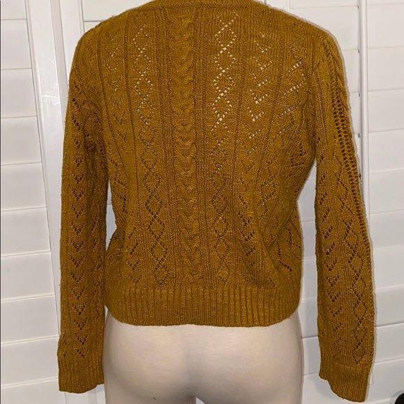 Forever 21 Knit Cropped Sweater Sz M - Picture 2 of 4